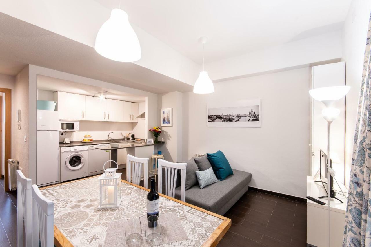 1 Habitacion Apartamento Temporada Lucero Madrid Exteriér fotografie